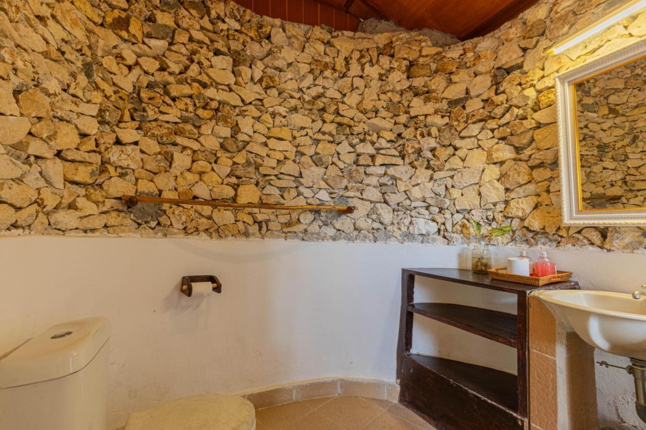 Appartamento Annaya House Batumadeg Esterno foto